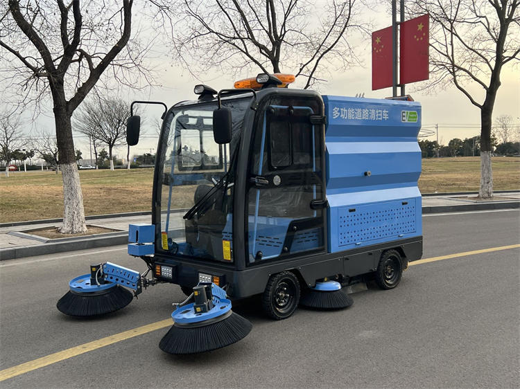 沈陽金藝環境衛士款多用途道路清掃車